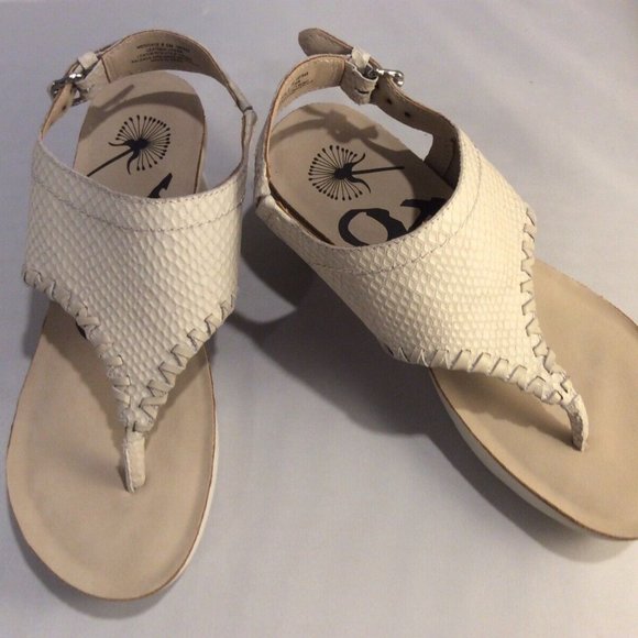 SOLD-OTBT Meditate Size 6.5M Beige Leather Thong Flip Flops Wedge Sandals -EUC - Picture 3 of 8